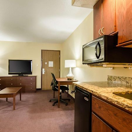 Comfort Inn Colby Exterior photo